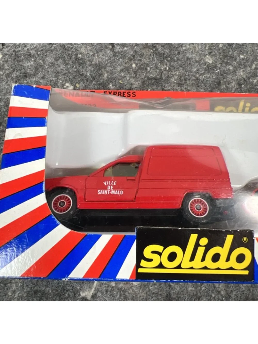 Solido #2122 Renault Express Toner Gam 1 , Diecast
